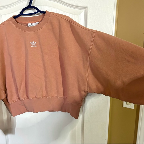 Adidas oversize sweatshirt women size XS - Picture 2 of 5